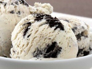 Ice creams for summer cookies and cream
