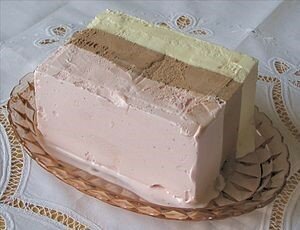 Ice creams for summer neapolitan